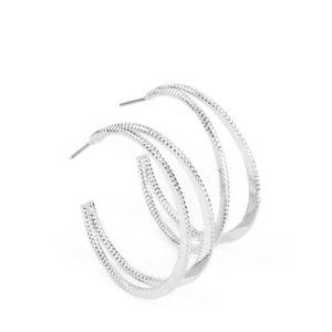 Paparazzi Rustic Curves - Silver